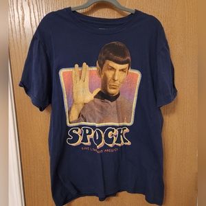 Star Trek t-shirt